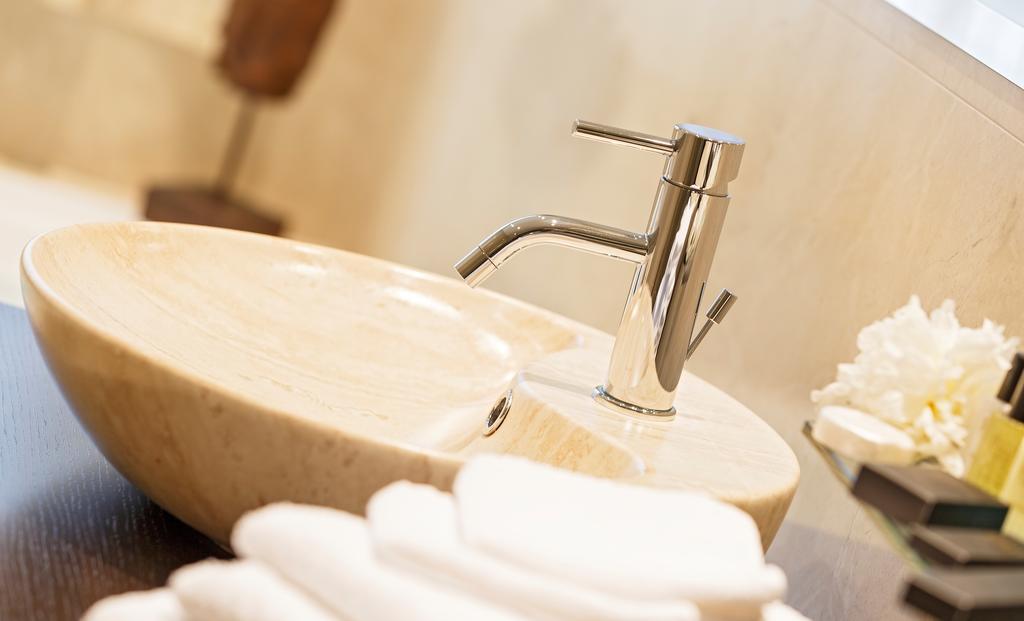 Business Hotel First Feusisberg Phòng bức ảnh